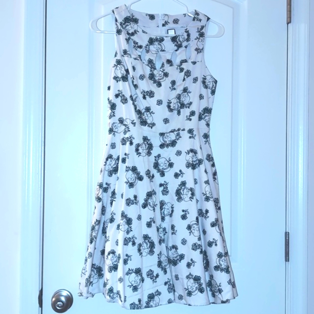 Hot Topic Skull Dress